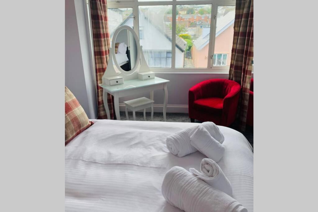 Victoria House, Beautiful Swanage Stay! Ulwell Eksteriør bilde